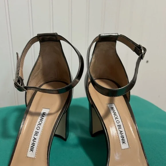 Manolo Blahnik Ankle-Strap Open-Toe Heels SZ: 40 - Picture 3 of 9